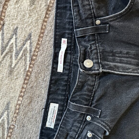 Vintage Levi's Jeans - Balloon Leg - 28 - Picture 2 of 7